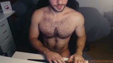Cutehairymacho  12-12-2021